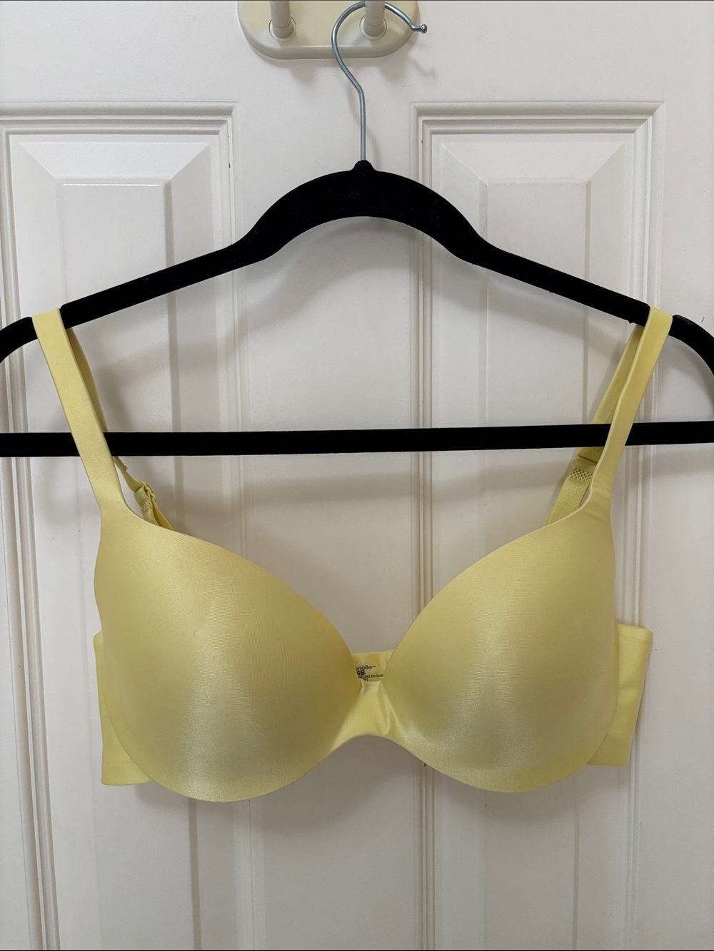 Ambrielle Light Yellow Smooth Moulded T-Shirt Bra